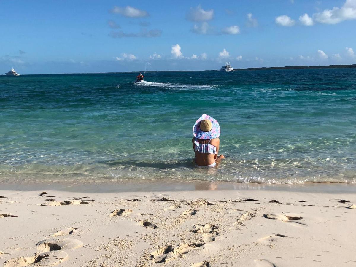 乔治镇Turtles Nest Bahamas公寓 外观 照片